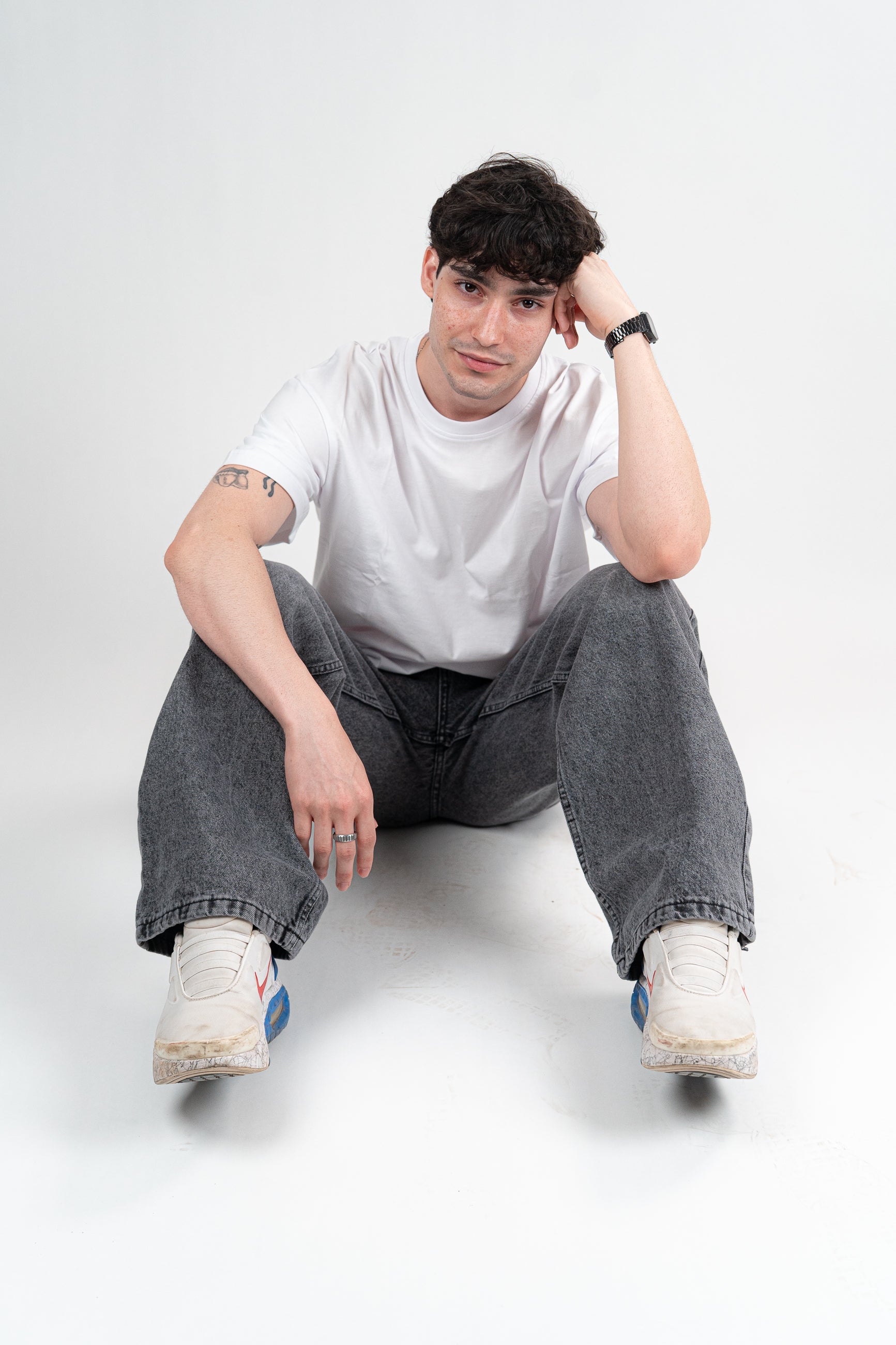 Denjoe Fadded Baggy Jeans Unisex
