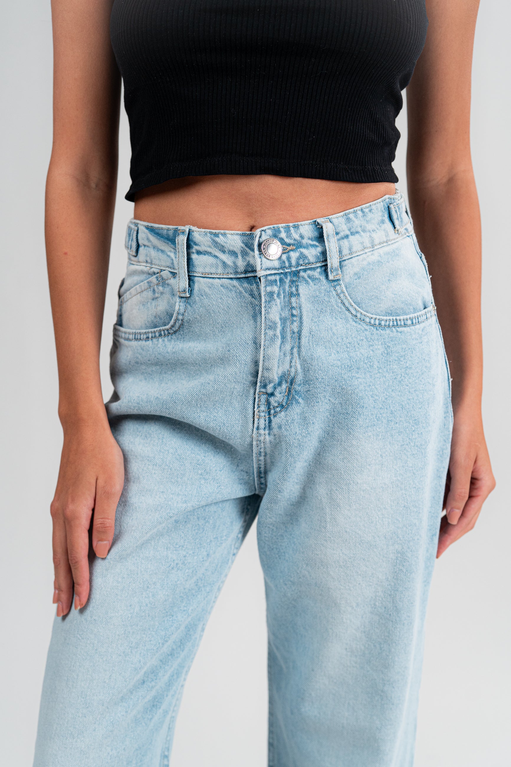 Denjoe Fadded Baggy Jeans Unisex