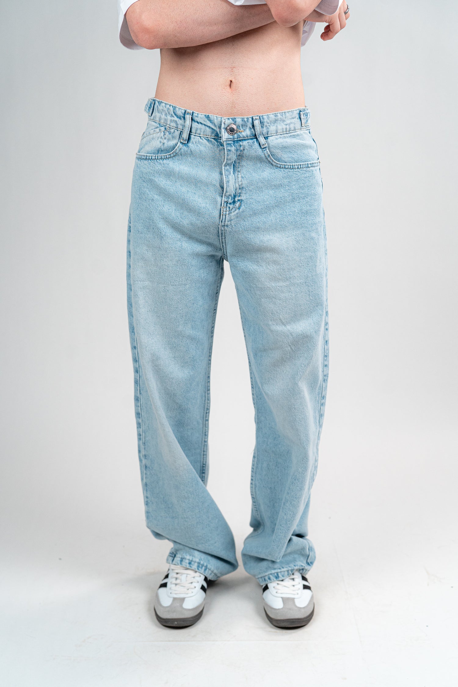 Denjoe Fadded Baggy Jeans Unisex