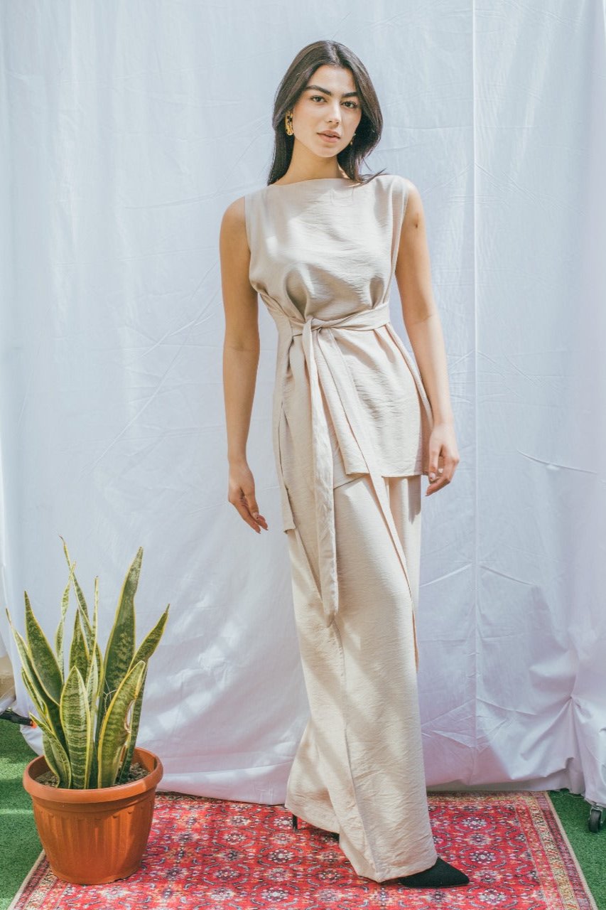 Leocansa Belted Linen Top