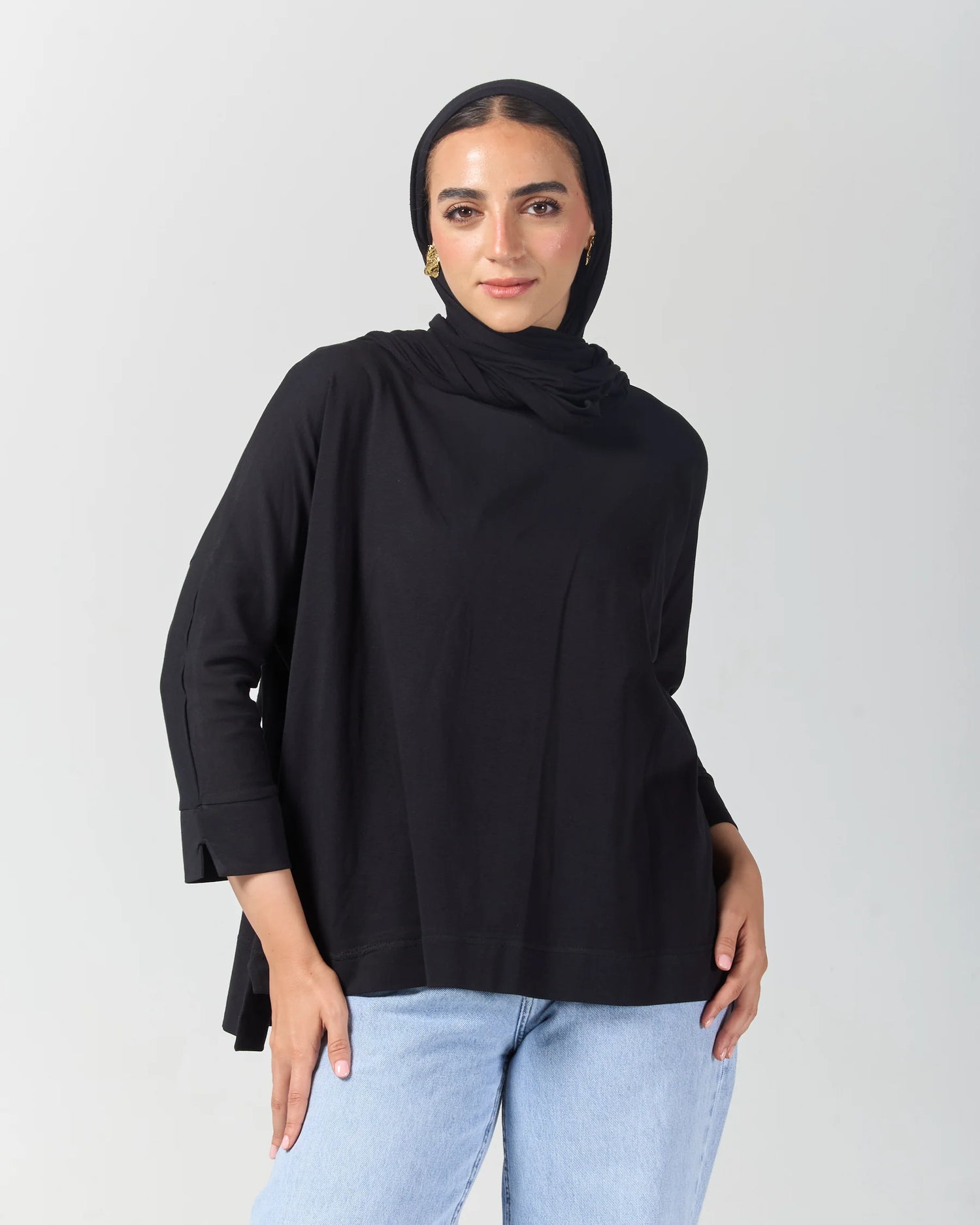 Sabeya The Basic Shirt