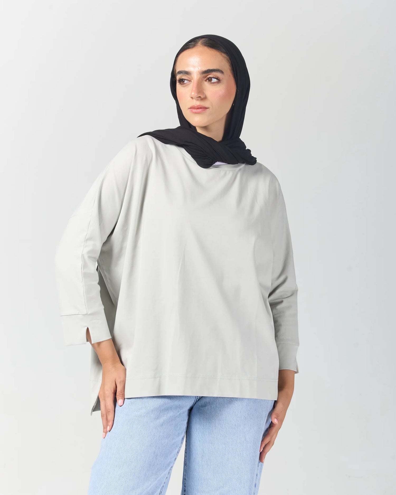 Sabeya The Basic Shirt