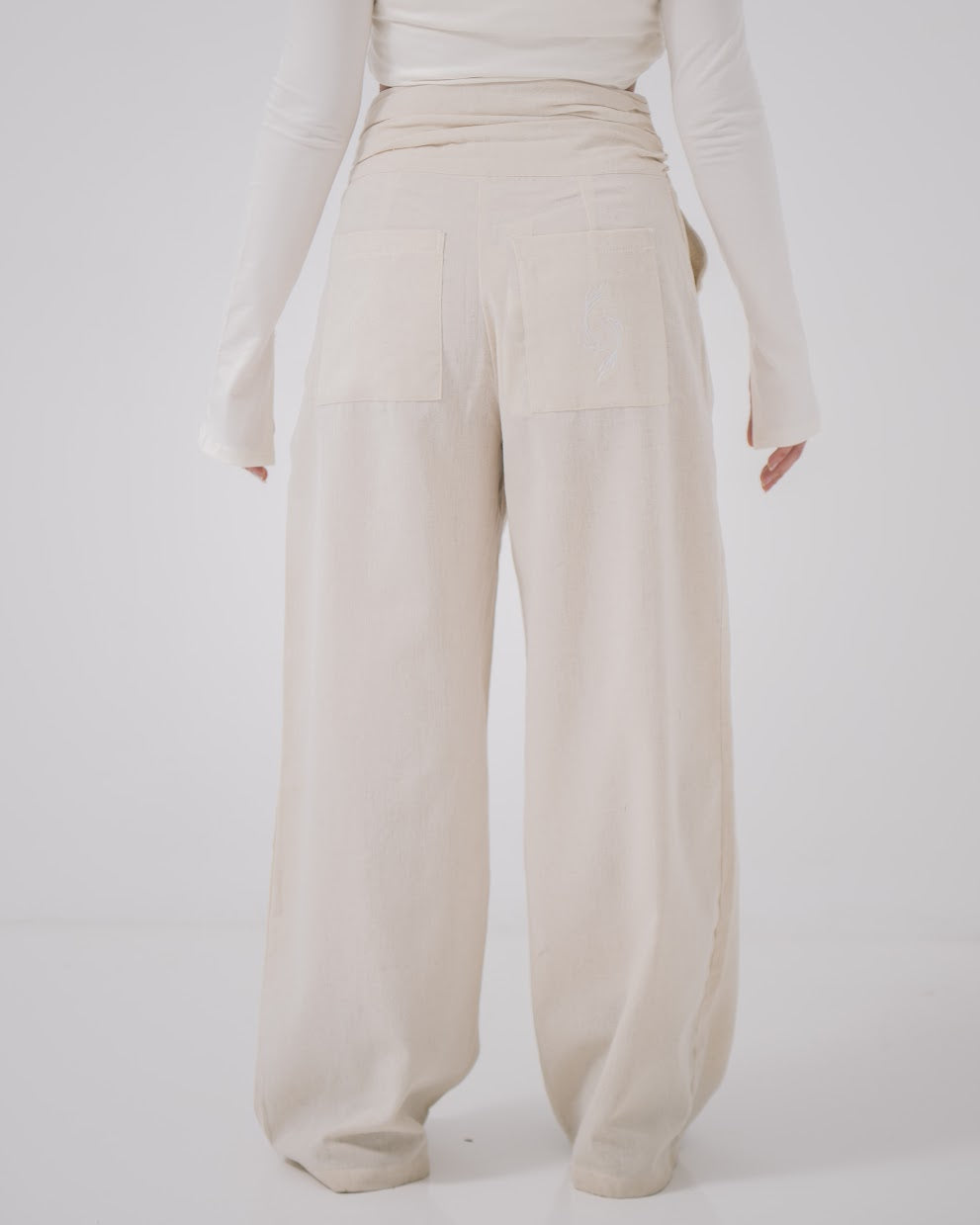 EIEI Sahary Linen Pants