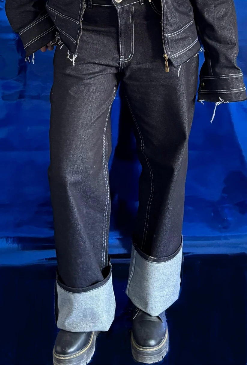 Jeanius Pants