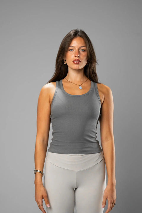 Ordinary Derby Top