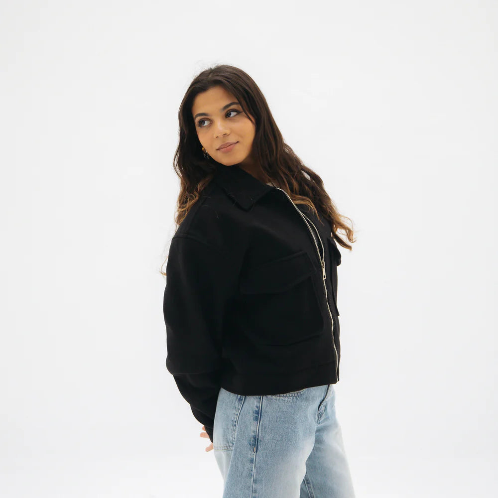 Oshe Soft Cropped Jacket