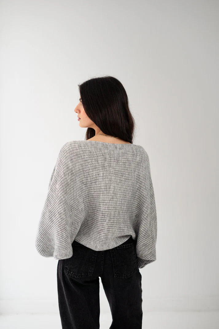 Elan Flutterfly Pullover