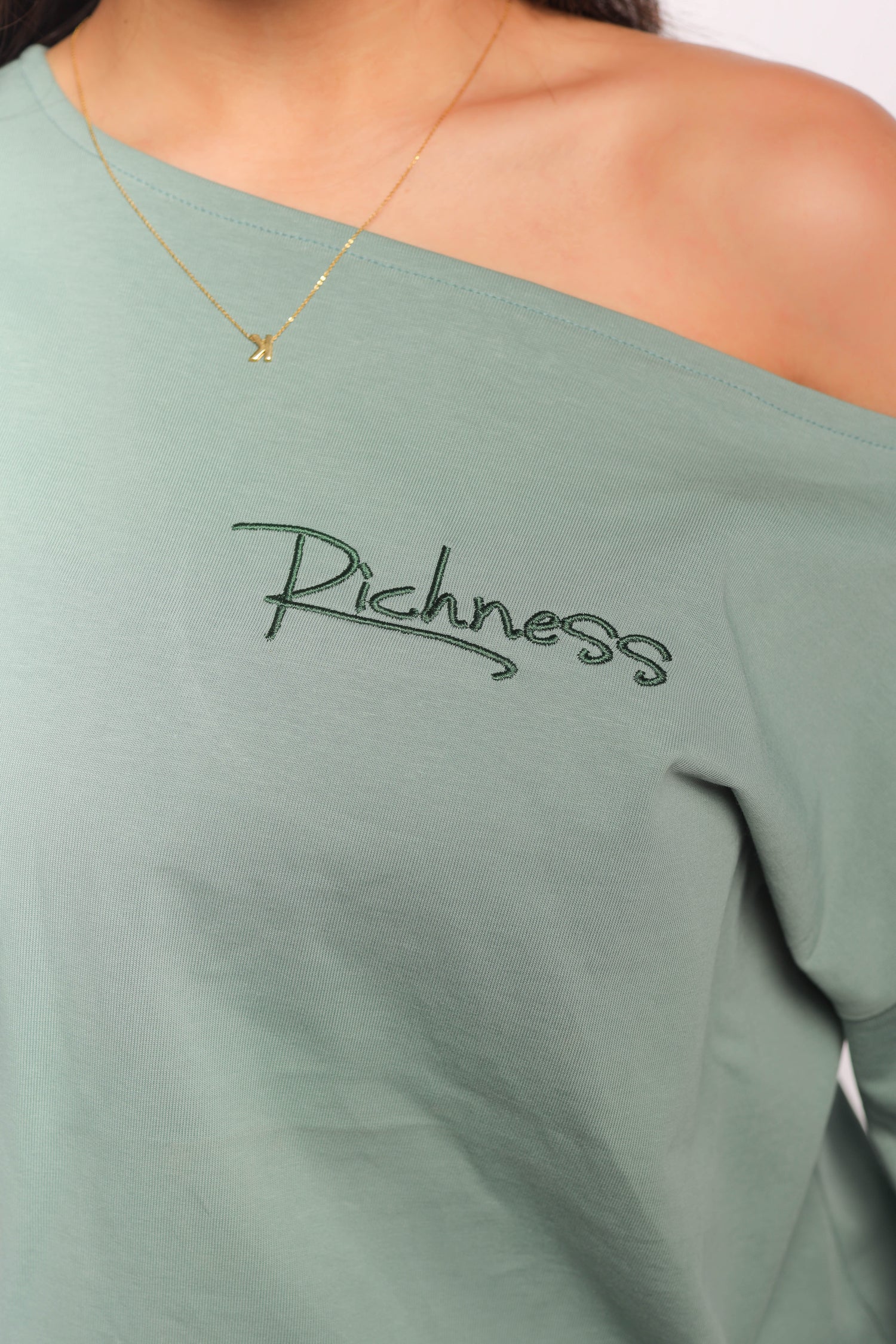 Richness Tee Off Shoulder