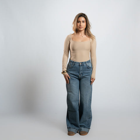 Seemly Long Sleeve Square