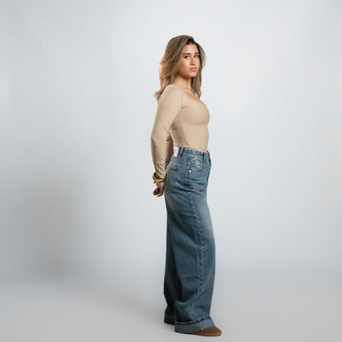 Seemly Long Sleeve Square