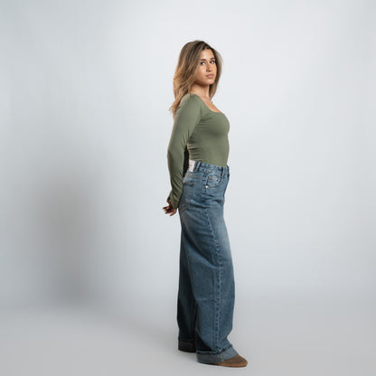 Seemly Long Sleeve Square