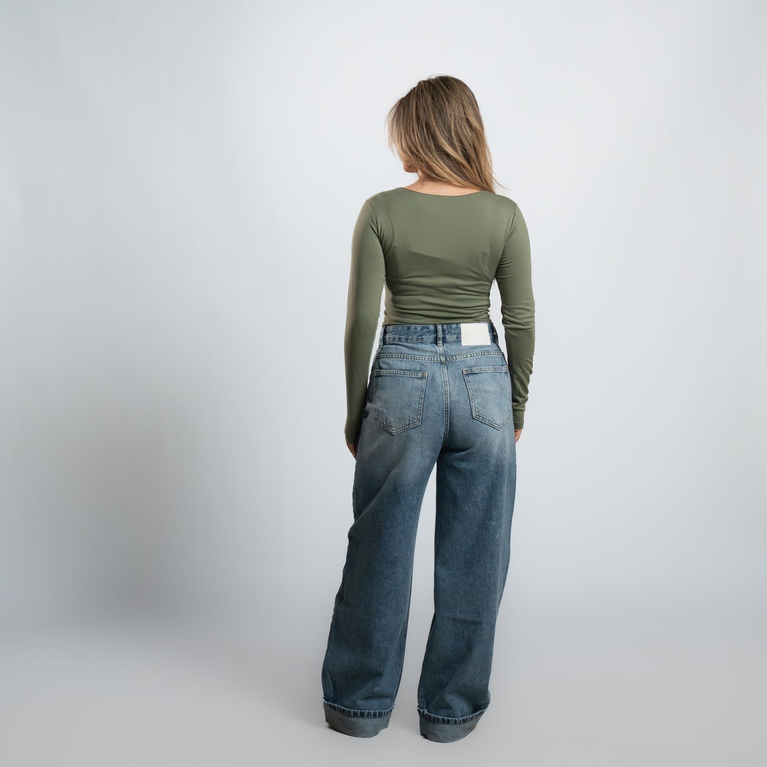 Seemly Long Sleeve Square