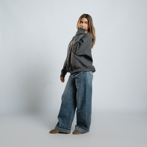 Yonyo Off-Shoulder Sweater