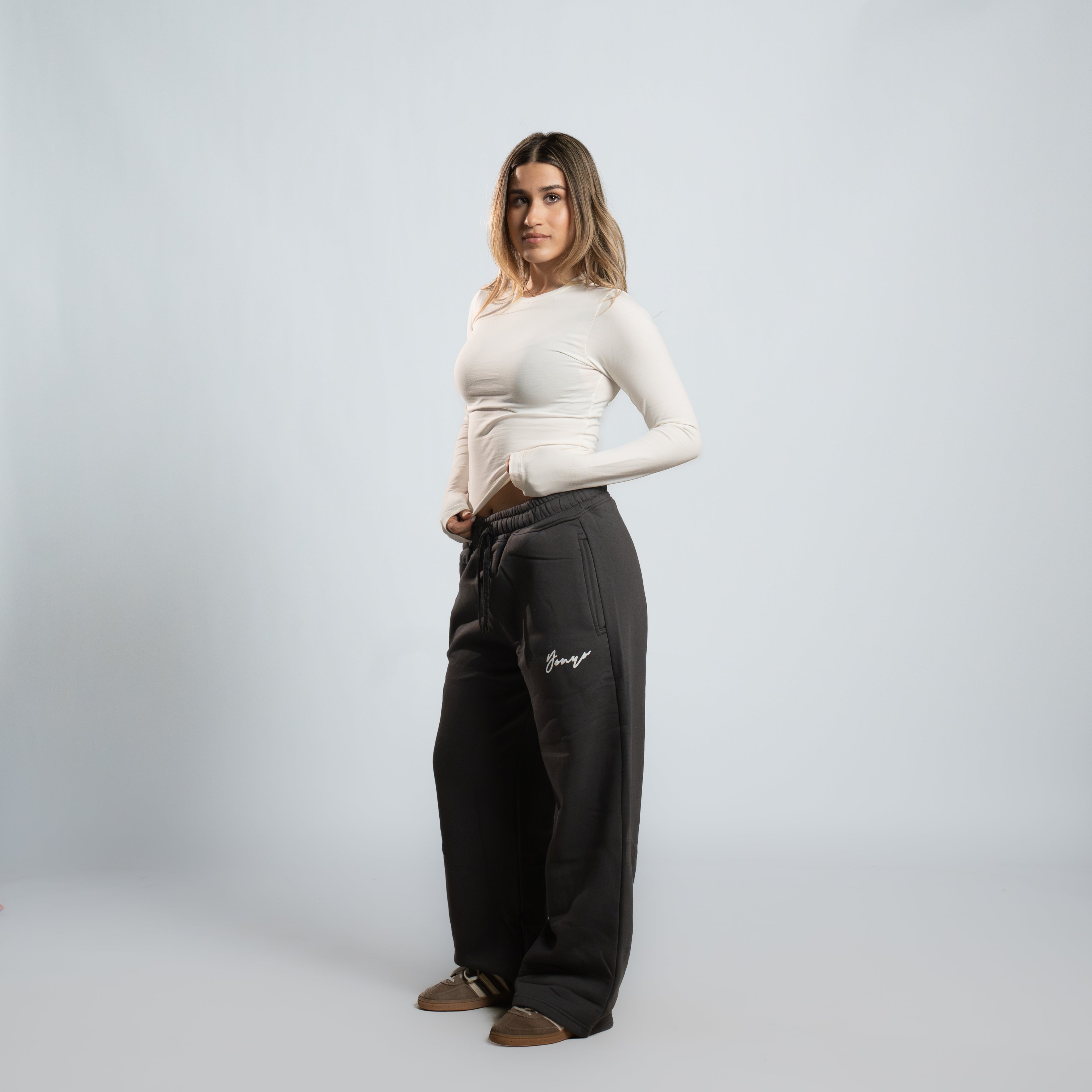 Yonyo Winter Set Sweatpants