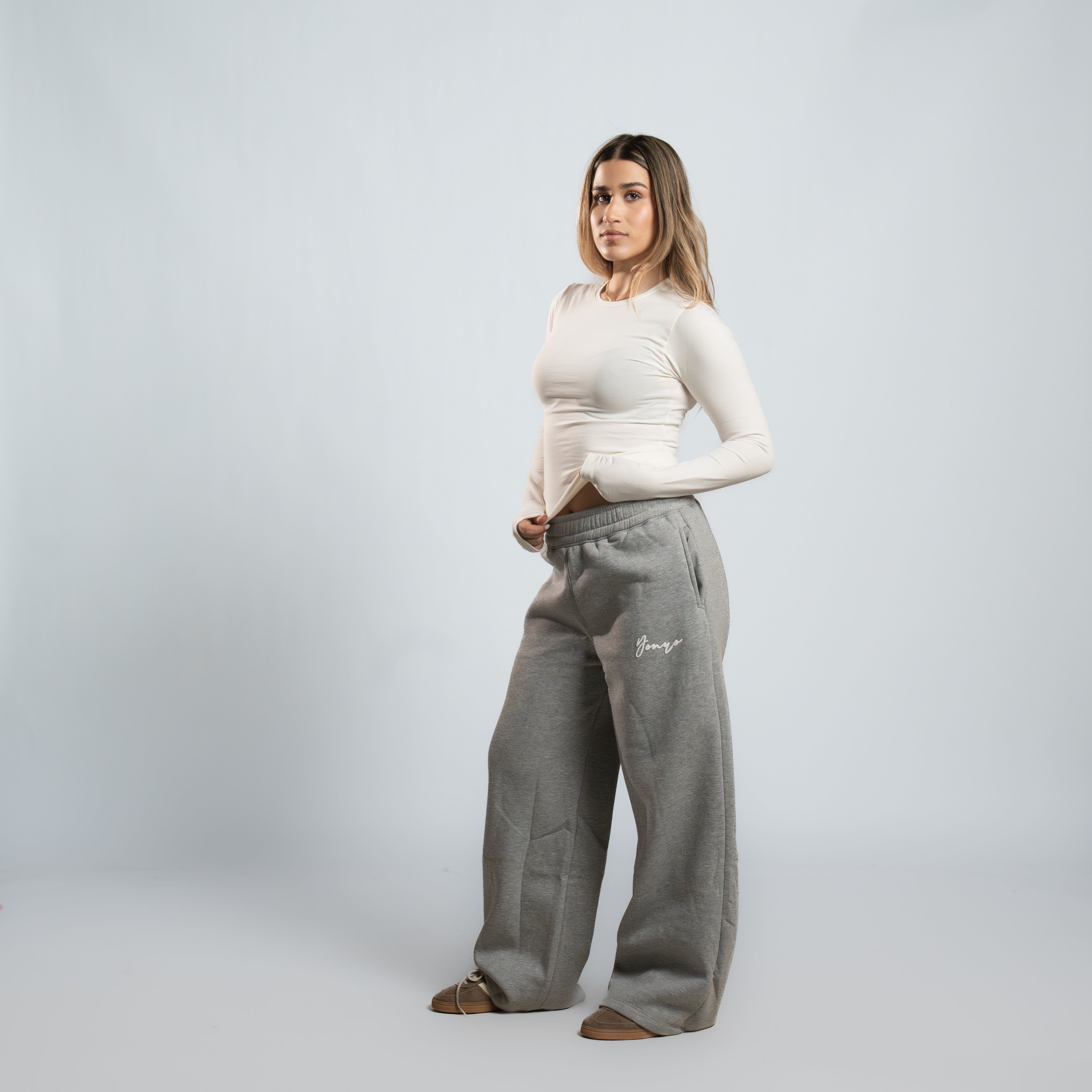 Yonyo Winter Set Sweatpants