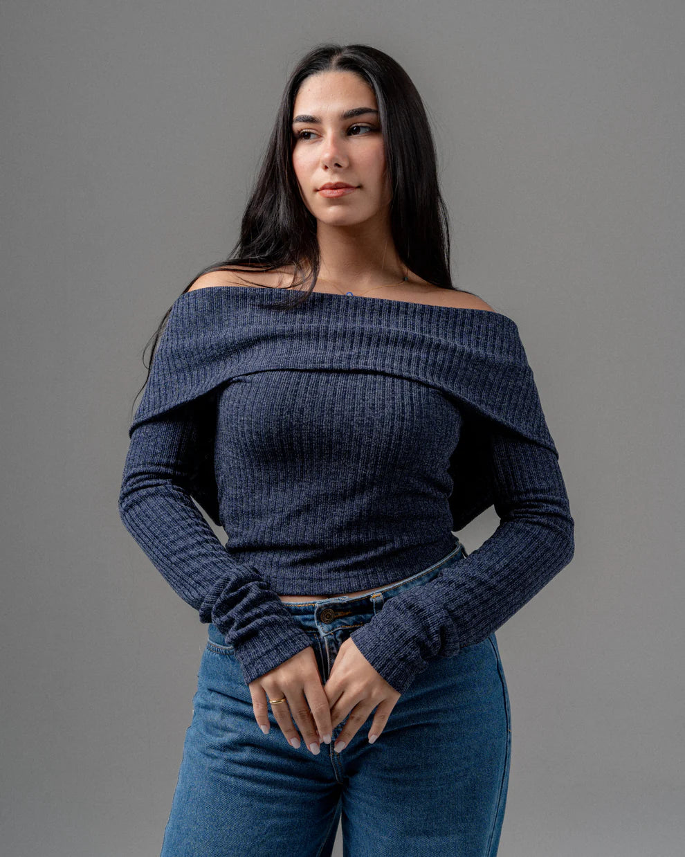 KUJI Refined Zipper Top