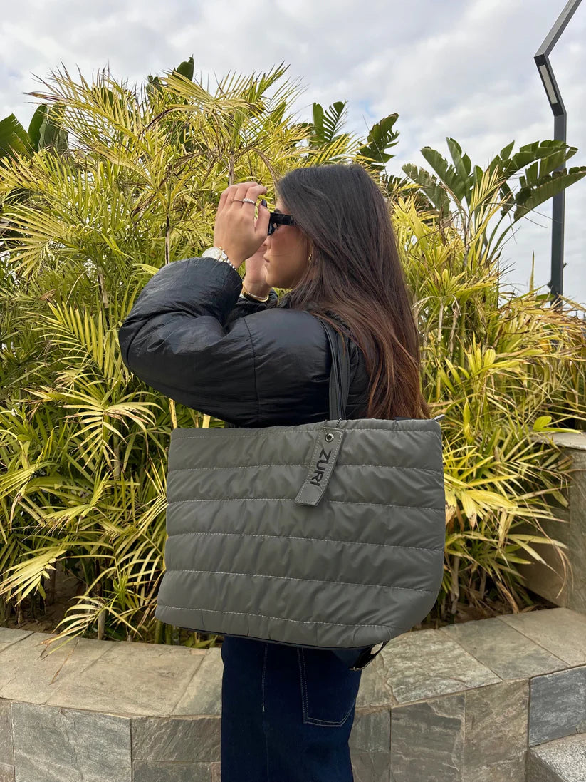 Zuri puffer handbag