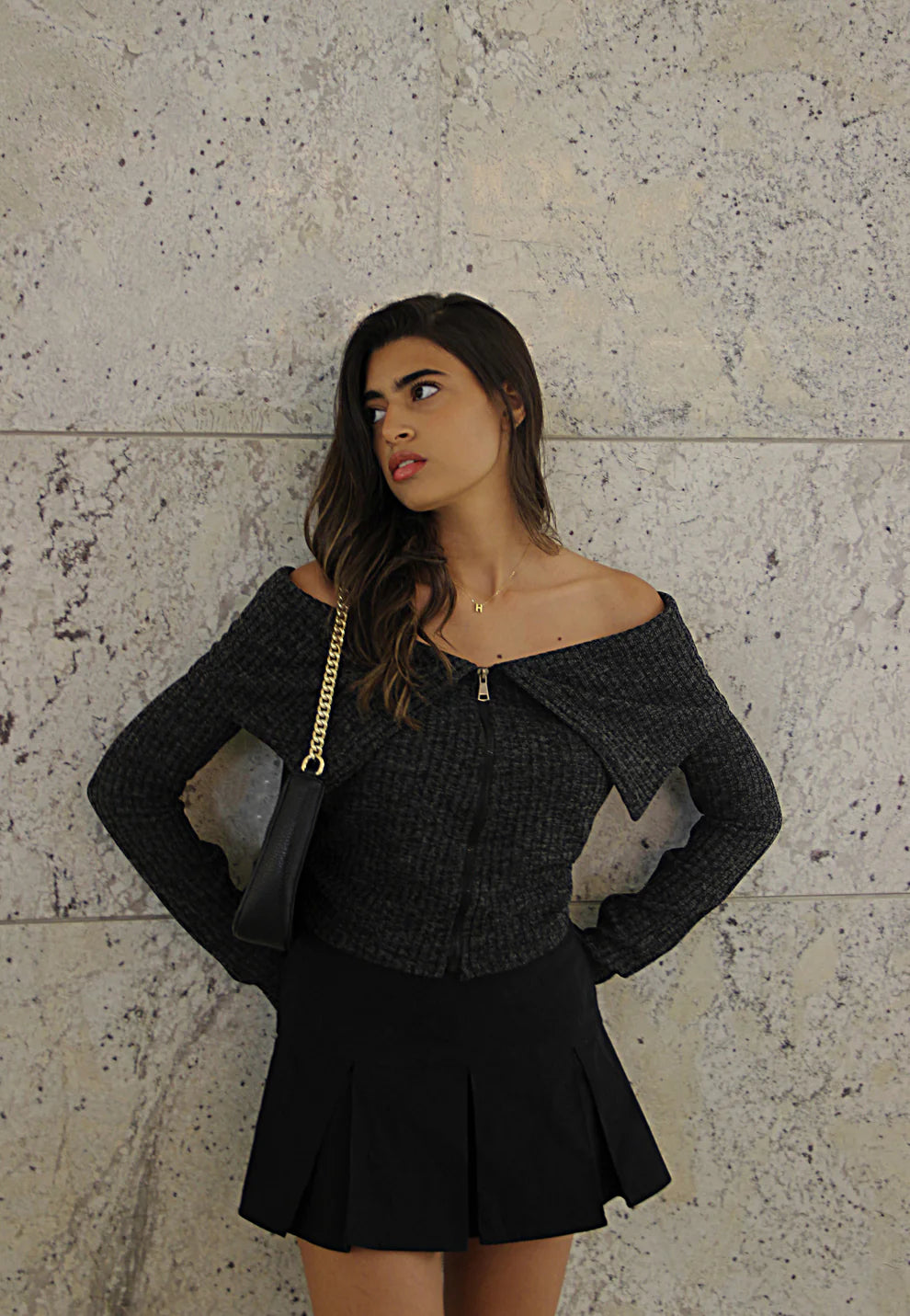 KUJI Refined Zipper Top