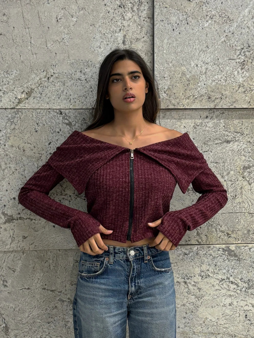 KUJI Refined Zipper Top
