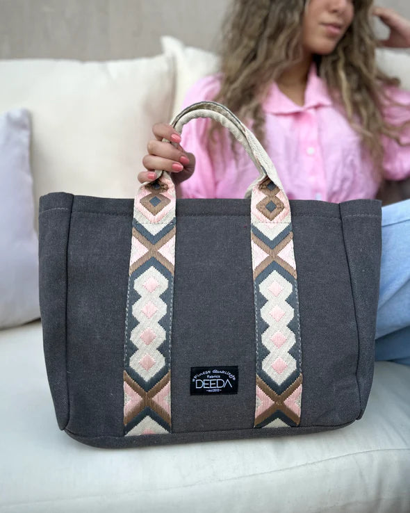 Deeda Zeina Tote Bag