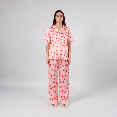 Chummy Heart Pop Satin Pants Half Sleeve
