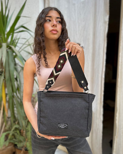 Deeda Layal Mini