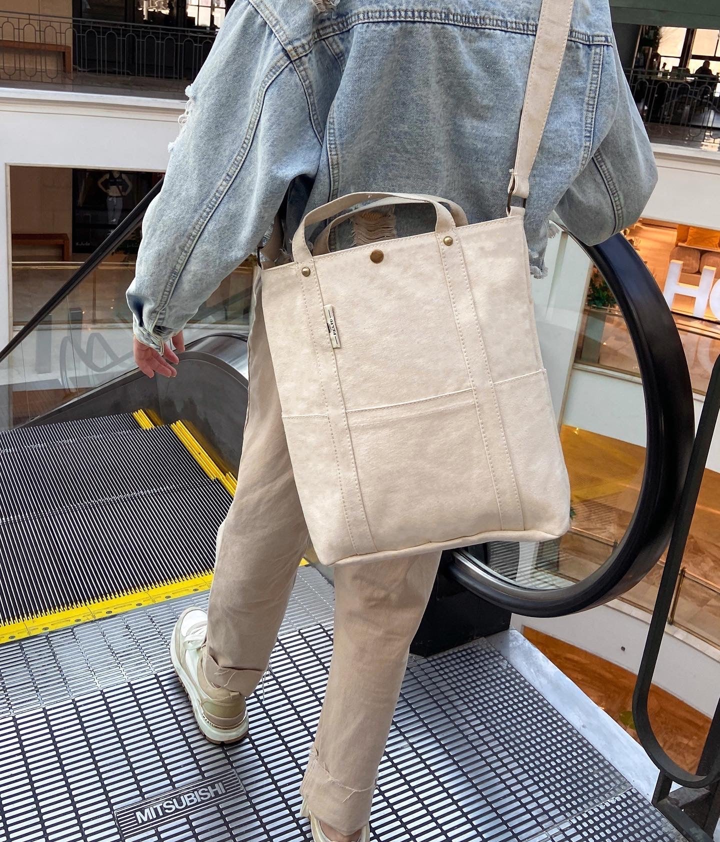 Helio Cross Bag
