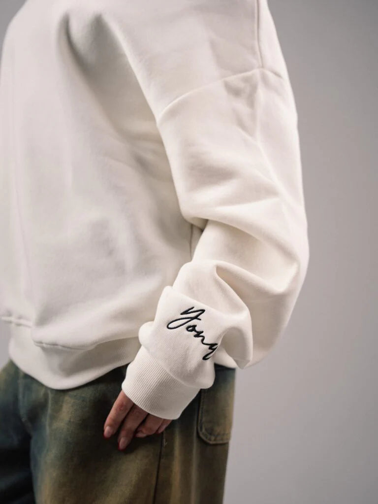 Yonyo Off-Shoulder Sweater