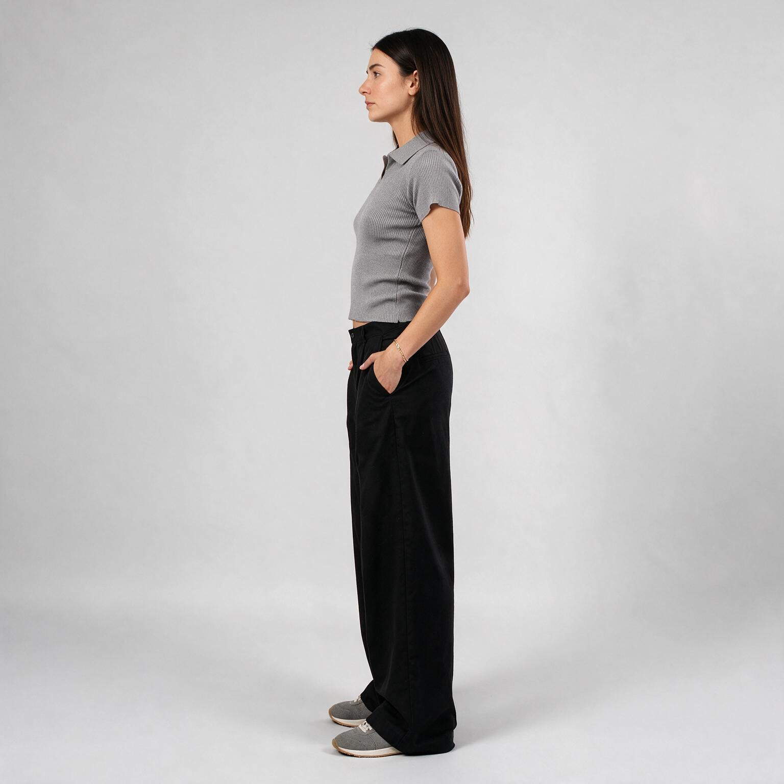Bare And Blank Knitted Top